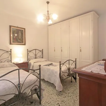 Villa Lavinia By Interhome Forte dei Marmi