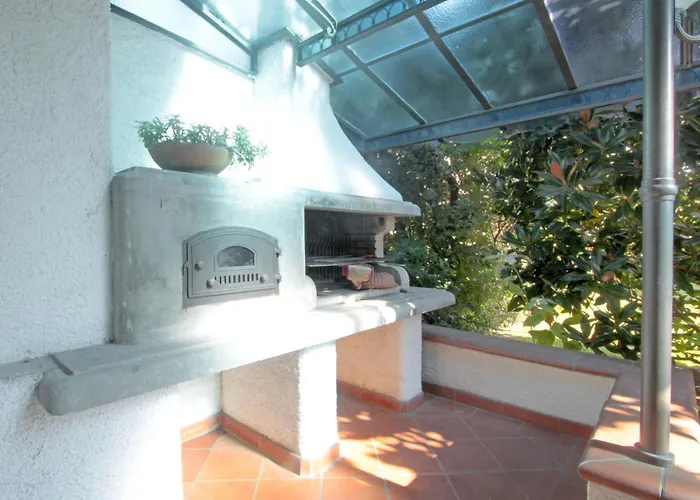 Lavinia By Interhome *